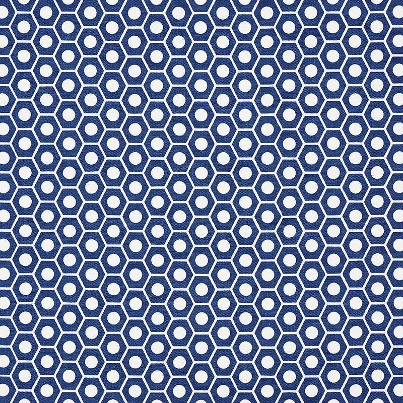 Queen B Navy 177070 by Schumacher Designer Fabric PRINTS BY STUDIO BON COTTON DUCK 100% TURKEY </p><p>Repeat: Horizontal: 1 1/4" (3CM) and Vertical: 3/4" (2CM) 54 - Swanky Fabrics -