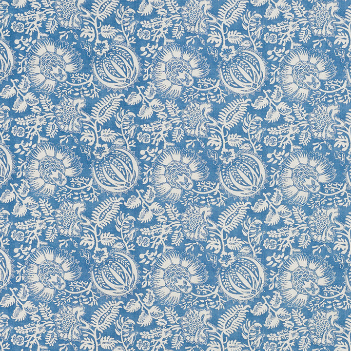 Pomegranate Print Indigo 177690 by Schumacher Fabric Schumacher Fabric Pomegranate Print Indigo 177690Fabric LINEN 100% THAILAND </p><p>Repeat: H: HORZ. 11 1/4" (29CM) , V: VERT. 9" (23CM) 55.5 - Fabric Carolina -