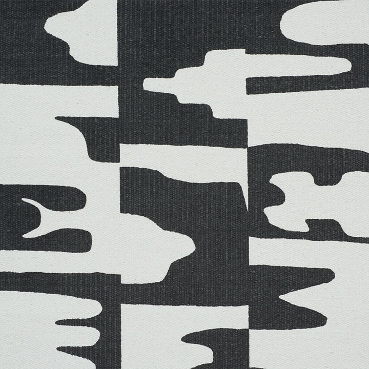 Copp Black 178490 by Schumacher Fabric Schumacher Fabric Copp Black 178490Fabric COTTON 100% UNITED STATES OF AMERICA </p><p>Repeat: H: HORZ. 52 3/4" (134CM), V: VERT. 45 1/2" (116CM) 52.75 - Fabric Carolina -