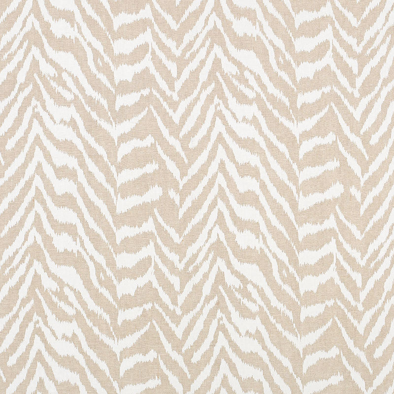 Quincy Hand Print Natural 179411 by Schumacher Fabric Schumacher Fabric Quincy Hand Print Natural 179411Fabric LINEN 100% INDIA </p><p>Repeat: H: HORZ. 13" (33CM) , V: VERT. 15 1/2" (39CM) 54 - Fabric Carolina -