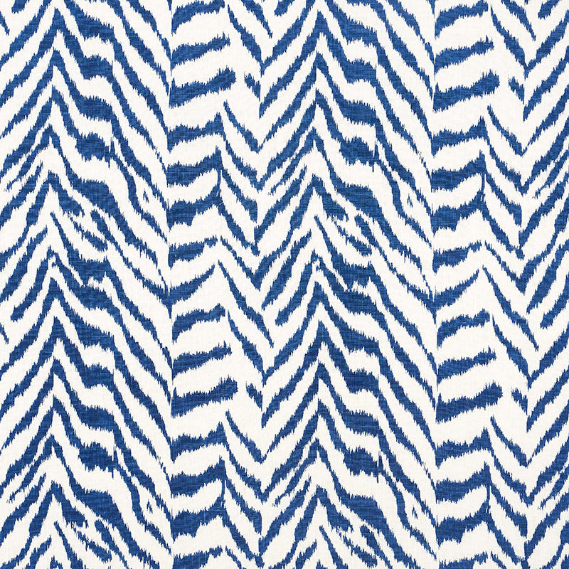 Quincy Hand Print Blue 179412 by Schumacher Fabric Schumacher Fabric Quincy Hand Print Blue 179412Fabric LINEN 100% INDIA </p><p>Repeat: H: HORZ. 13" (33CM) , V: VERT. 15 1/2" (39CM) 54 - Fabric Carolina -