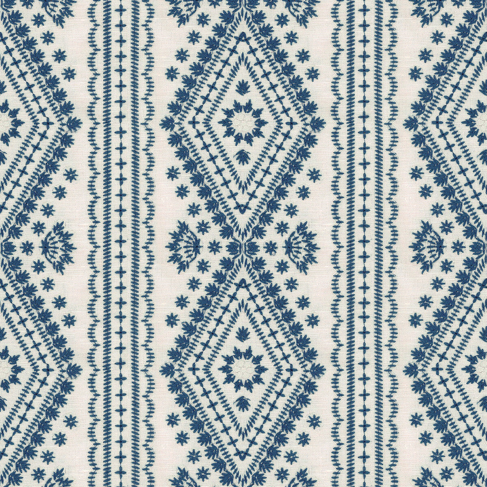 Lucknow Blue by Lee Jofa Fabric Lee Jofa Fabric Lucknow BlueFabric OSCAR DE LA RENTA III POLYESTER - 75%;LINEN - 15%;COTTON - 10% India </p><p>Repeat: H: 7.25, V: 7.5 51 - Fabric Carolina -