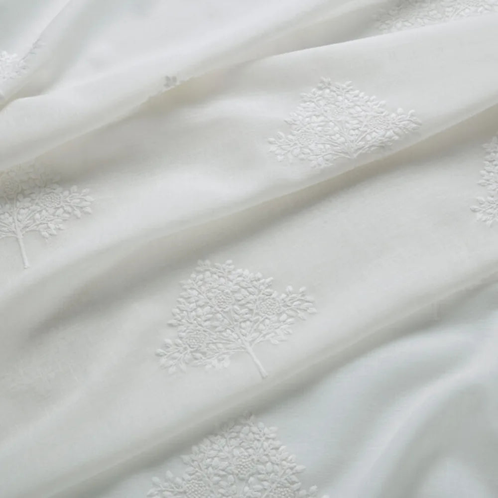 7918 Marigold Tree Sheer 1 Salt by Wmah Designer Fabric 7918 Marigold Tree Sheer 1 Salt by Wmah Fabric WILLIAM MORRIS AT HOME DOVECOTE VOL 1 60%COT 40%POL %CEMB India Horizontal: 12.75 and Vertical: 19.625 118 in - Fabric Carolina -