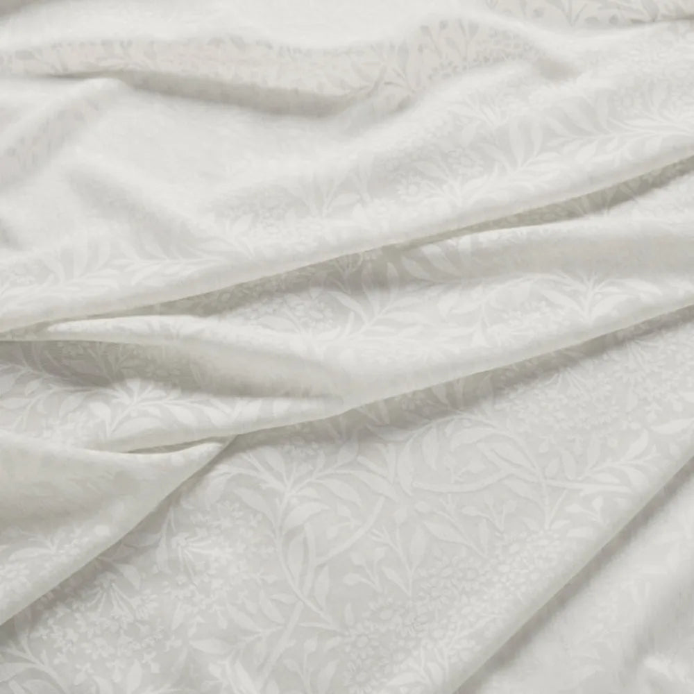 7919 Michaelmas Daisy Sheer 2 Flax by Wmah Designer Fabric 7919 Michaelmas Daisy Sheer 2 Flax by Wmah Fabric WILLIAM MORRIS AT HOME DOVECOTE VOL 1 67%POL 31%SVI 2%LIN Turkey Horizontal: 12.5 and Vertical: 20 120 in - Fabric Carolina -