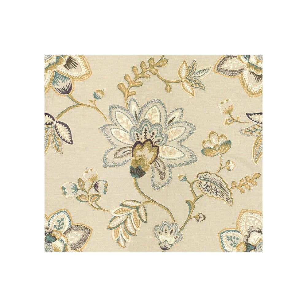 Gilded Plaza Platinum by Kravet Couture Fabric Kravet Couture Fabric Gilded Plaza PlatinumFabric MODERN LUXE COTTON - 59%;BEMBERG - 41% India </p><p>Repeat: H: 25, V: 23 50 - Fabric Carolina -