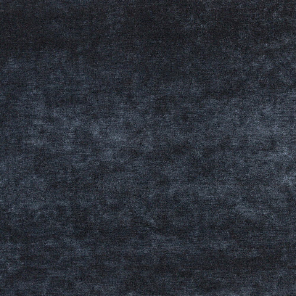Queen'S Velvet Ink by Kravet Couture Designer Fabric ARTISAN VELVETS VISCOSE - 69%;COTTON - 19%;POLYESTER - 12% Italy HEAVY Horizontal: and Vertical: 55.16 - Swanky Fabrics -