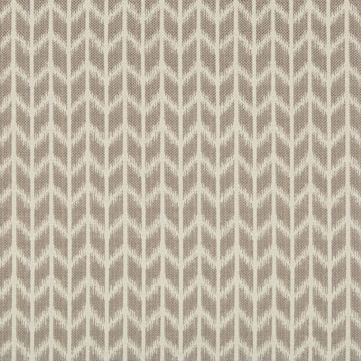 Kravet Basics 35230-11 by Kravet Basics Fabric Kravet Basics Fabric Kravet Basics 35230-11Fabric COTTON - 58%;POLYESTER - 42% Turkey </p><p>Repeat: H: 1.18, V: 1 54 - Fabric Carolina -