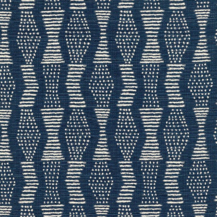 36272-50 by Kravet Design Designer Fabric COTTON - 58%;POLYESTER - 23%;RAYON - 10%;RECYCLED POLYESTER - 9% United States HEAVY Horizontal: 13.75 and Vertical: 14.5 54.5 - Swanky Fabrics -