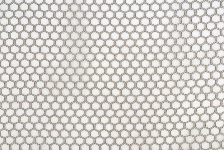 4298.106 by Kravet Basics Designer Fabric our website for purchase Polyester 100% Turkey see sample Horizontal: 1.57 inches and Vertical: 2.19 inches 118 inches - Swanky Fabrics -