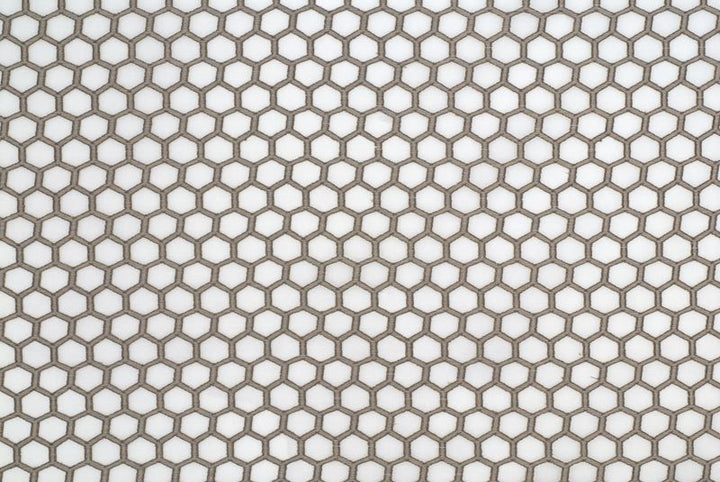 4298.4 by Kravet Basics Designer Fabric our website for purchase Polyester 100% Turkey see sample Horizontal: 1.57 inches and Vertical: 2.19 inches 118 inches - Swanky Fabrics -