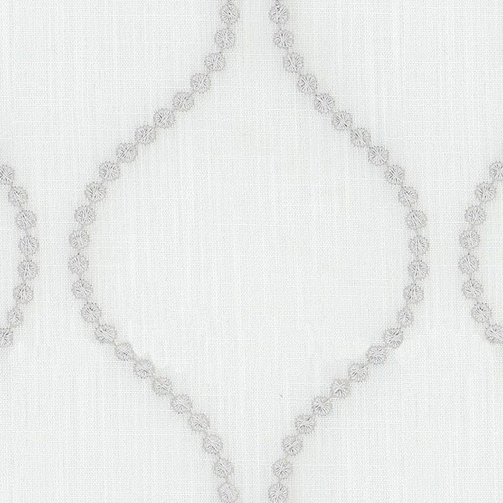 4353.101 by Kravet Basics Designer Fabric our website for purchase Polyester 100% China see sample Horizontal: 6 inches and Vertical: 8 inches 53.5 inches - Swanky Fabrics -