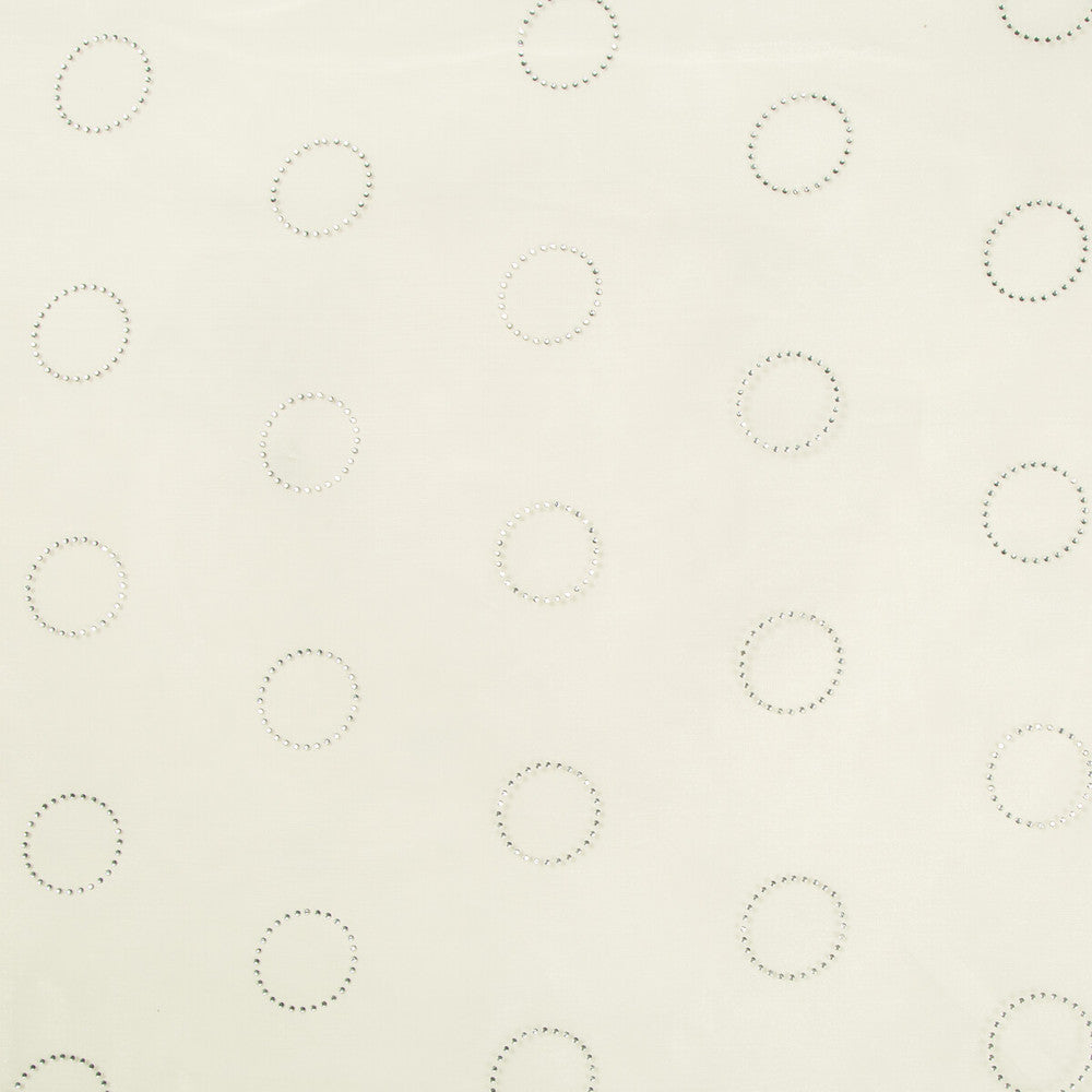 Kravet Basics 4447-11 by Kravet Basics Fabric Kravet Basics Fabric Kravet Basics 4447-11Fabric POLYESTER - 100% India </p><p>Repeat: H: 8.6, V: 4.7 54 - Fabric Carolina -