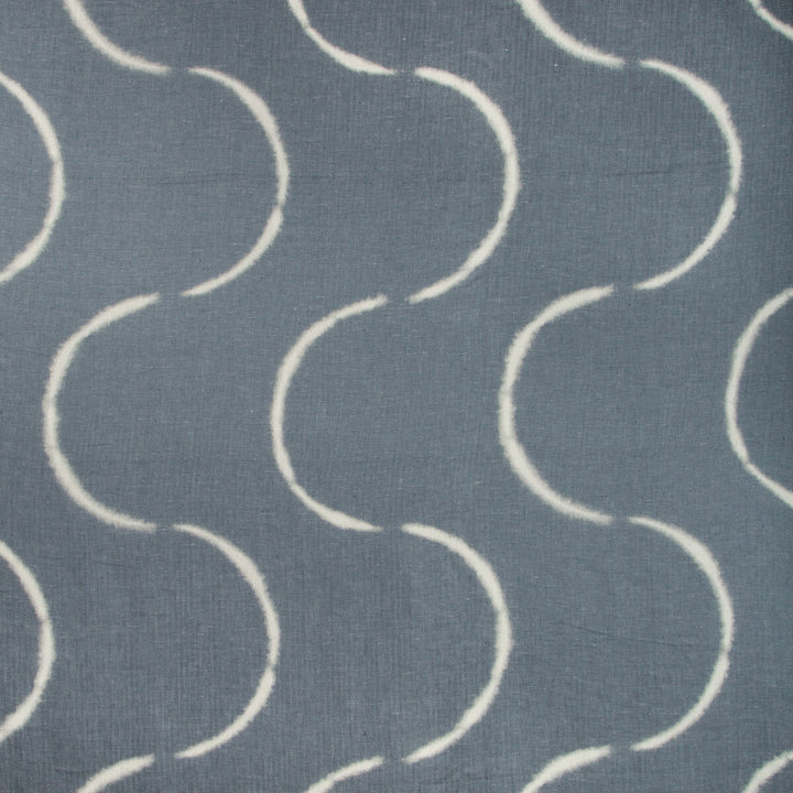 Synergy Chambray by Kravet Couture Fabric Kravet Couture Fabric Synergy ChambrayFabric LINEN - 100% Turkey </p><p>Repeat: H: 63.4, V: 61.8 118 - Fabric Carolina -