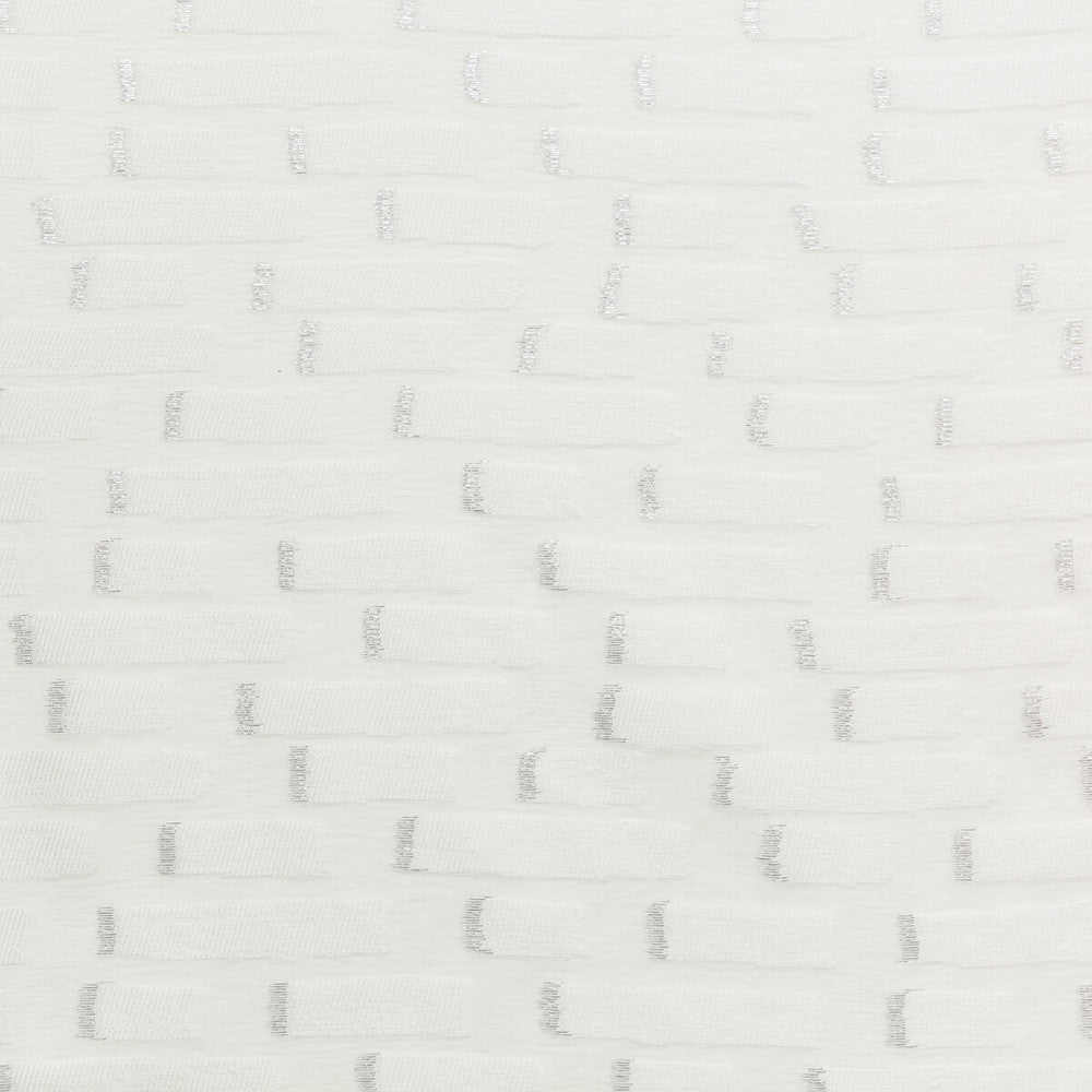 Kravet Basics 4690-101 by Kravet Basics Fabric Kravet Basics Fabric Kravet Basics 4690-101Fabric POLYESTER - 100% Turkey </p><p>Repeat: H: 11.5, V: 6.75 58 - Fabric Carolina -
