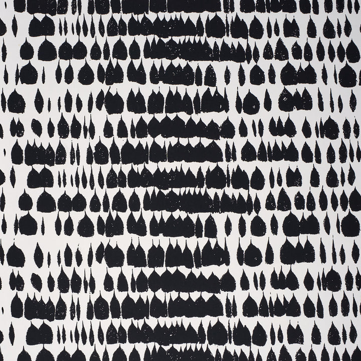 Queen Of Spain Black 5005881 by Schumacher Wallcovering Schumacher Wallcovering Queen Of Spain Black 5005881Wallcovering Paper UNITED KINGDOM </p><p>Repeat: H: HORZ. 48" (122CM) , V: VERT. 36" (91CM) 49 - Fabric Carolina -