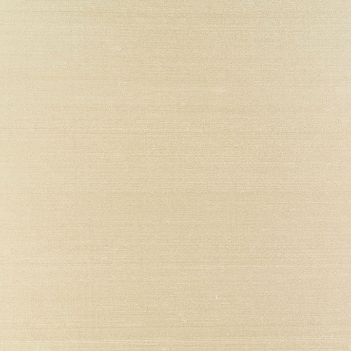 Bellini Silk Vanilla 63782 by Schumacher Designer Fabric ESSENTIAL PLAINS / SILK See Sample INDIA NOT APPLICABLE </p><p>Repeat: Horizontal: - and Vertical: - 54" WIDE (137CM) - Swanky Fabrics -