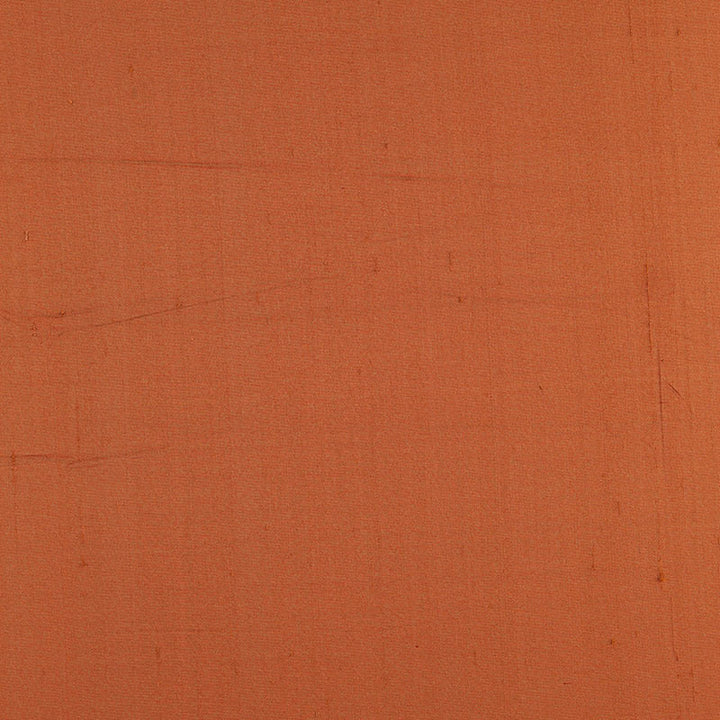 Bellini Silk Cinnabar 63797 by Schumacher Designer Fabric ESSENTIAL PLAINS / SILK See Sample INDIA NOT APPLICABLE </p><p>Repeat: Horizontal: - and Vertical: - 54" WIDE (137CM) - Swanky Fabrics -