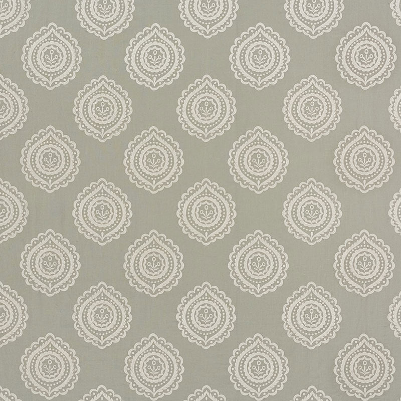 Olana Linen Embroidery Haze 70200 by Schumacher Fabric Schumacher Fabric Olana Linen Embroidery Haze 70200Fabric LINEN 60% INDIA </p><p>Repeat: H: HORZ. 12 5/8" (32CM) , V: VERT. 12 1/2" (32CM) 50.125 - Fabric Carolina -
