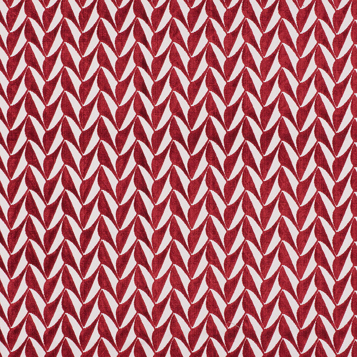 Spades Red 71230 by Schumacher Fabric Schumacher Fabric Spades Red 71230Fabric COTTON 89% UNITED STATES OF AMERICA </p><p>Repeat: H: HORZ. 2 1/2" (6CM) , V: VERT. 1 3/4" (4CM) 50.5 - Fabric Carolina -