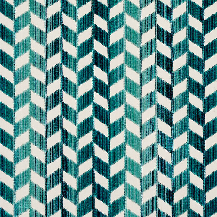 Chevron Strie Velvet Peacock 72813 by Schumacher Fabric Schumacher Fabric Chevron Strie Velvet Peacock 72813Fabric COTTON 45% INDIA </p><p>Repeat: H: HORZ. 2 3/5" (7CM), V: VERT. 2 1/5" (6CM) 55 - Fabric Carolina -