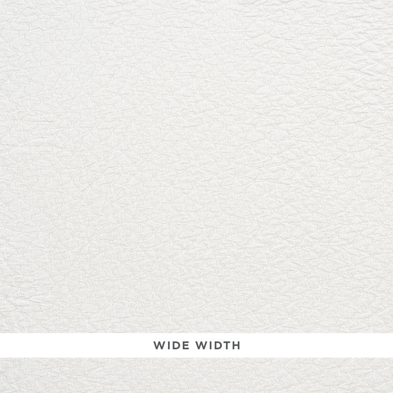 La Belle Matelasse Ivory 75270 by Schumacher Fabric Schumacher Fabric La Belle Matelasse Ivory 75270Fabric COTTON 100% ITALY </p><p>Repeat: H: HORZ. 6 1/2" (17CM) , V: VERT. 4 1/4" (11CM) 52.5 - Fabric Carolina -