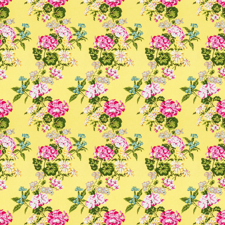 7545-9 Summer Garden by Bassett Mcnab Fabric Bassett Mcnab Fabric 7545-9 Summer GardenFabric BASSETT MCNAB PRINTS USA </p><p>Repeat: H: 13.500, V: 26.500 54 in - Fabric Carolina -