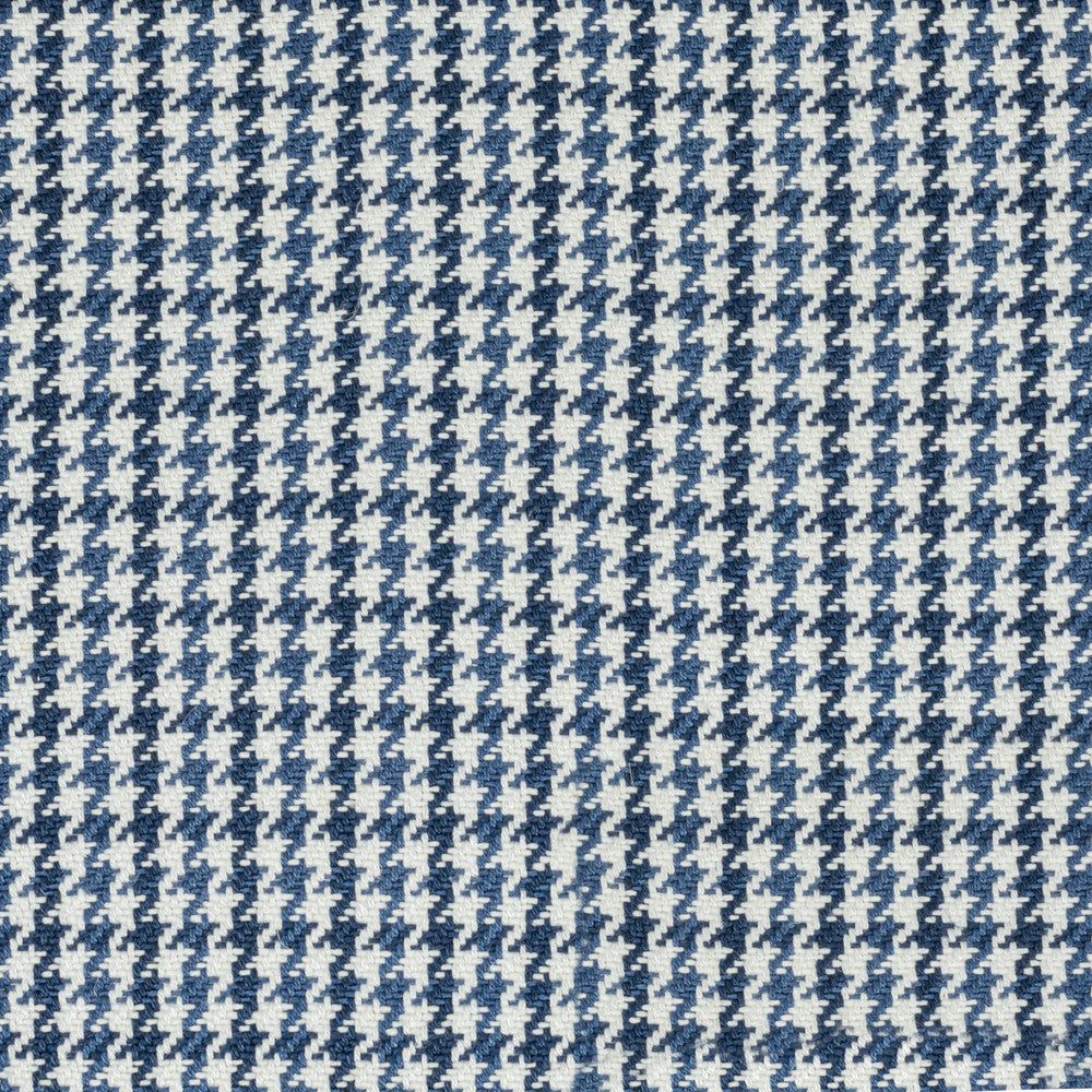 7809-2 Gridlock Ocean by Bassett Mcnab Designer Fabric BASSETT MCNAB SIGNATURE 38%SVI 28%LIN 28%COT 6%POL ITALY WYZENBEEK 100 000 DOUBLE RUB WEAR TEST (HEAVY DUTY) FLAME RETARDANT-N.F.P.A. 260A CLASS 1 CATB 117-2013 Horizontal: 0.750 and Vertical: 0.750 55.11 in - Swanky Fabrics -
