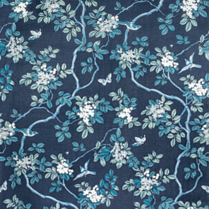 7814-44 Birds And Butterfly Herringbone Riptide by Bassett Mcnab Fabric Bassett Mcnab Fabric 7814-44 Birds And Butterfly Herringbone RiptideFabric BASSETT MCNAB ORIGINS USA </p><p>Repeat: H: 48.000, V: 49.000 48 in - Fabric Carolina -