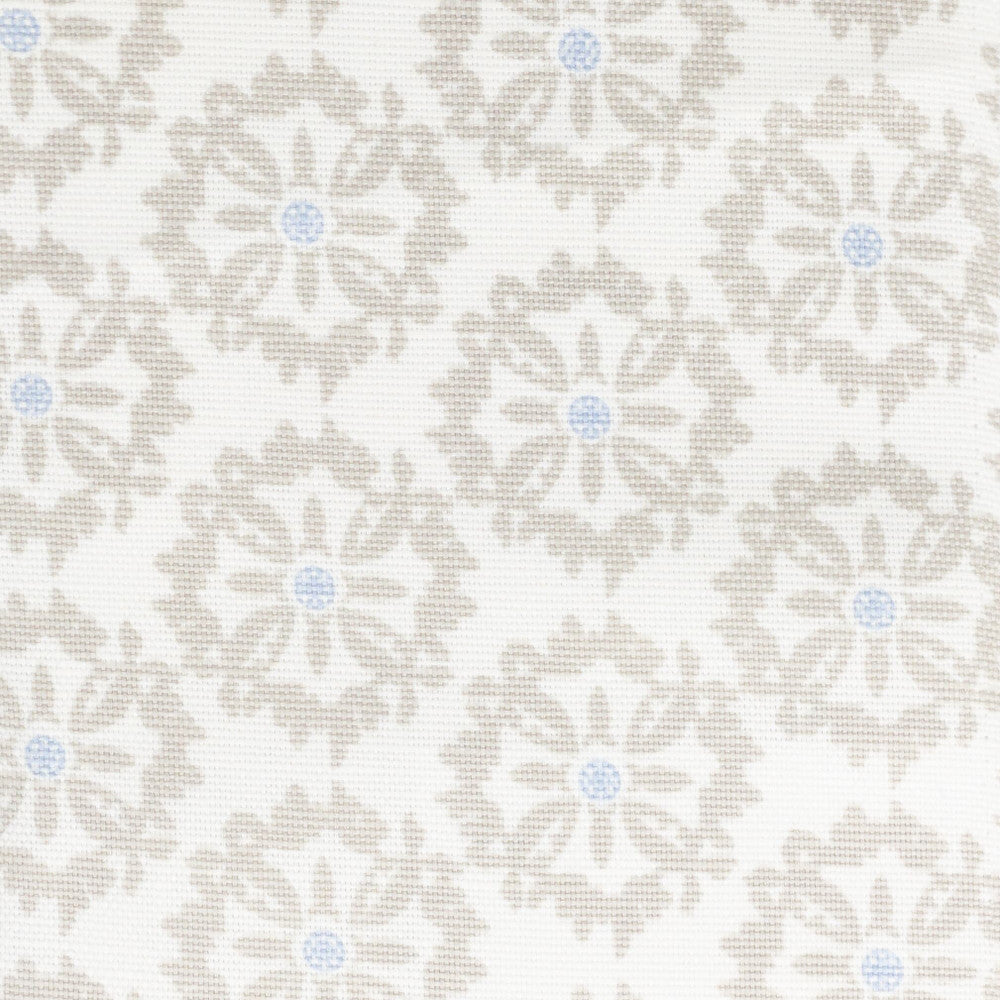 7821-2 Splash Grey by Aoc Fabric Aoc Fabric 7821-2 Splash GreyFabric HARBOR VIEW VICTORIA LARSON SHOWROOM USA </p><p>Repeat: H: 3.250, V: 2.250 57 in - Fabric Carolina -
