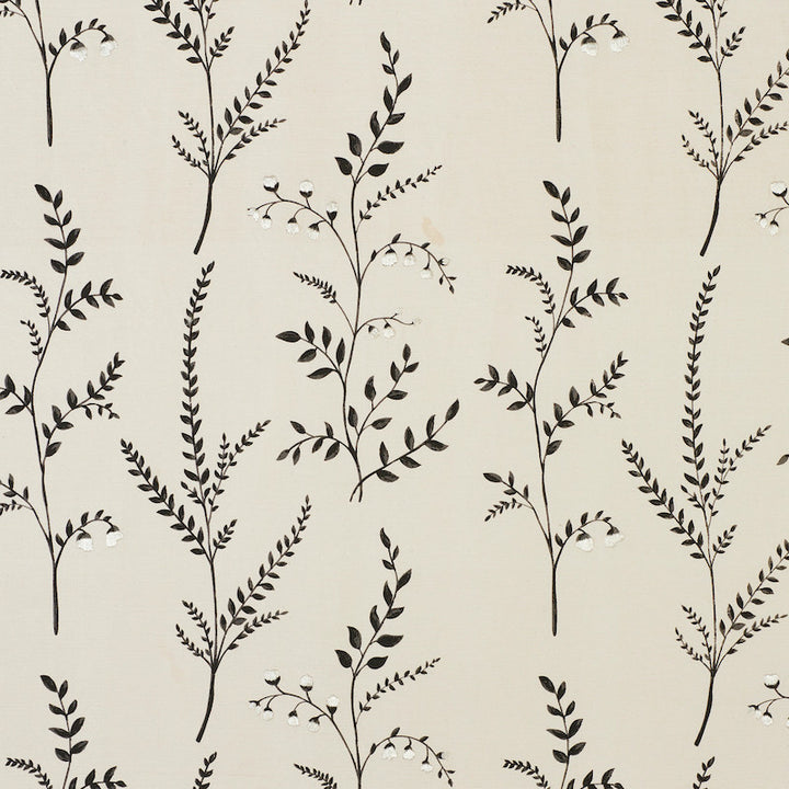 Cynthia Embroidered Print Black 78352 by Schumacher Fabric Schumacher Fabric Cynthia Embroidered Print Black 78352Fabric COTTON 100% INDIA </p><p>Repeat: H: HORZ. 17" (43CM) , V: VERT. 16 1/4" (41CM) 51.25 - Fabric Carolina -