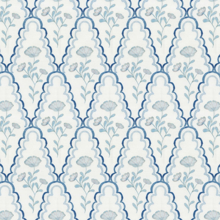7848 Scallop Floral 2 Harbor by Aoc Fabric Aoc Fabric 7848 Scallop Floral 2 HarborFabric THE ART OF COLOR MORNINGSIDE 55%LIN 45%COT USA </p><p>Repeat: H: 4.250, V: 9.000 54 in - Fabric Carolina -