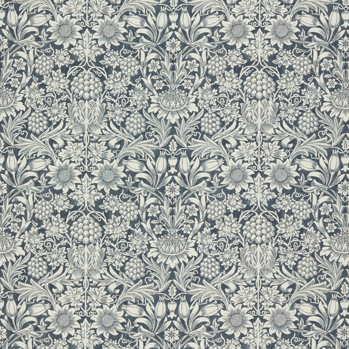 7867 Sunflower 2 Ink by Wmah Fabric Wmah Fabric 7867 Sunflower 2 InkFabric WILLIAM MORRIS AT HOME KELMSCOTT GARDENS VOL 1 100%COT SPAIN </p><p>Repeat: H: 18.500, V: 15.375 55 in - Fabric Carolina -