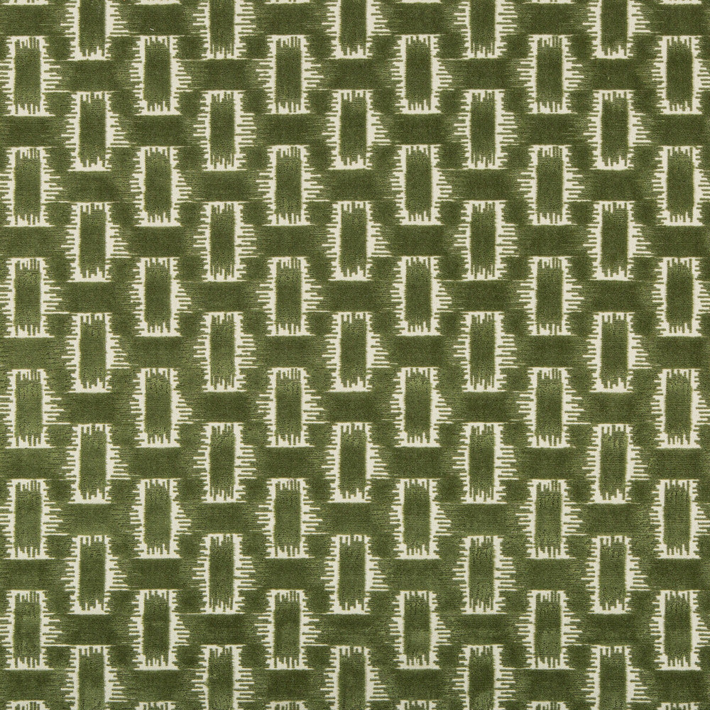 Chambord Velvet Leaf by Brunschwig & Fils Fabric Brunschwig & Fils Fabric Chambord Velvet LeafFabric CHAUMONT VELVETS COTTON - 84%;LINEN - 16% India </p><p>Repeat: H: 6.77, V: 2.99 55.1 - Fabric Carolina -