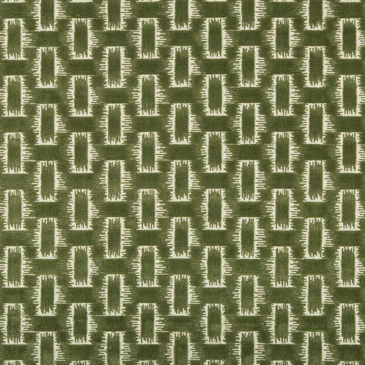 Chambord Velvet Leaf by Brunschwig & Fils Fabric Brunschwig & Fils Fabric Chambord Velvet LeafFabric CHAUMONT VELVETS COTTON - 84%;LINEN - 16% India </p><p>Repeat: H: 6.77, V: 2.99 55.1 - Fabric Carolina -