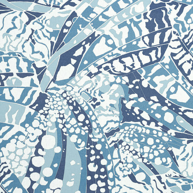 Puccini Navy AF9859 by Anna French Fabric Anna French Fabric Puccini Navy AF9859Fabric Nara Fabric 100% Linen ITALY </p><p>Repeat: V: 37 54 - Fabric Carolina -