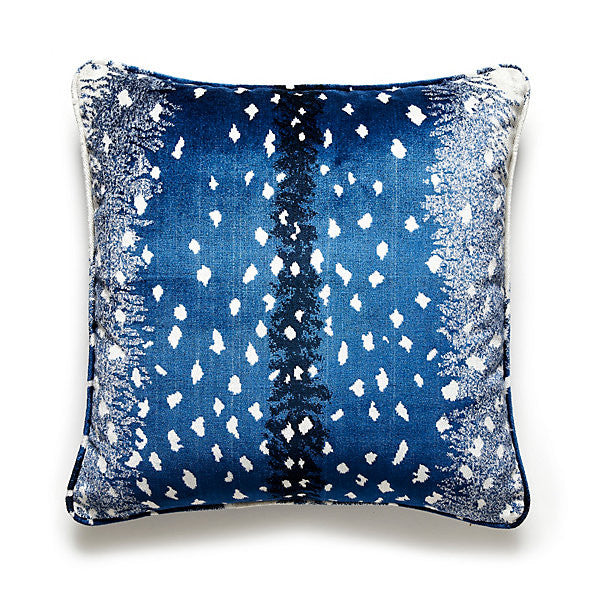 Antelope Pillow/Midnight by Scalamandre Pillow Scalamandre Pillow Antelope Pillow/MidnightPillow 76% VISCOSE 24% ACRYLIC USA </p><p>Repeat: H: , V: - Fabric Carolina -