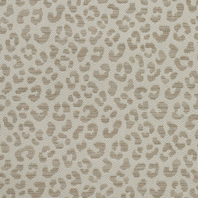 Kravet Couture - Upholstery - AM100400.106.0 - Upholstery - VISCOSE - 42%;COTTON - 38%;LINEN - 15%;POLYESTER - 5% - Italy </p><p>Repeat: H: , V: 27.5 21 - My Fabric Connection -