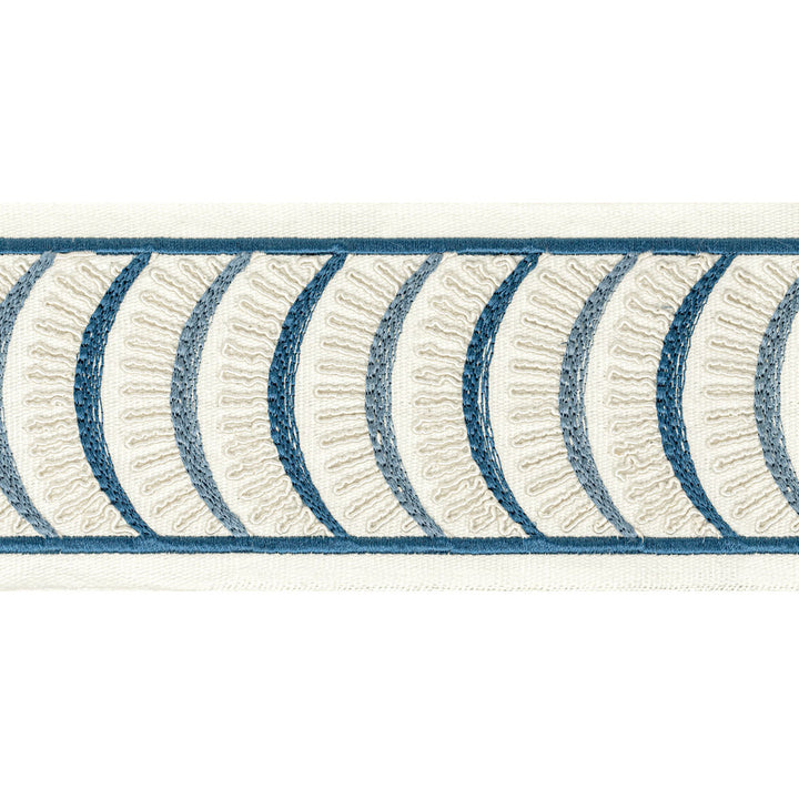 Aura Tape 1 Denim by Stout Trim Stout Trim Aura Tape 1 DenimTrim STITCHED UP TRIM 100%COT %BEMB INDIA </p><p>Repeat: H: 4.000, V: 1.875 4 in - Fabric Carolina -