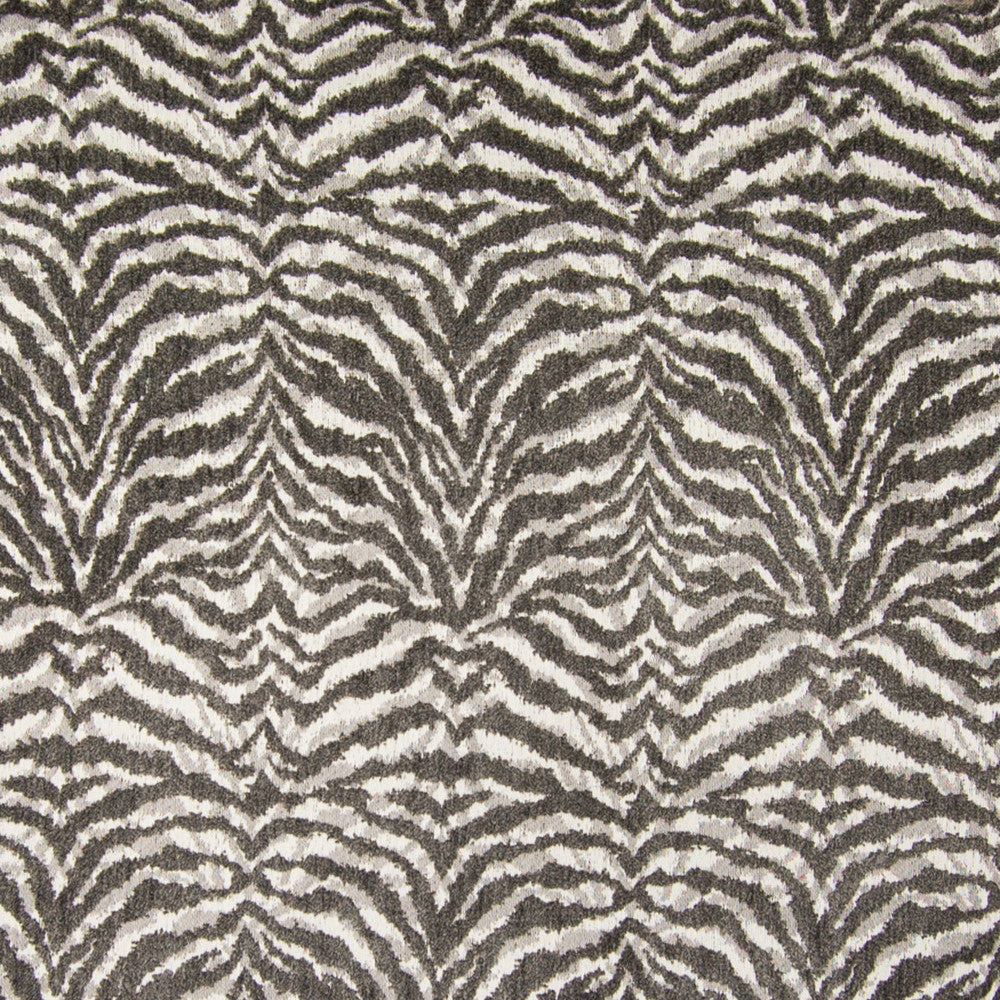 B4297 Powder by Greenhouse Designer Fabric 78% Polyester, 22% Cotton China 50,000 </p><p>Repeat: 14" H, 18.5" V 56" - Swanky Fabrics -