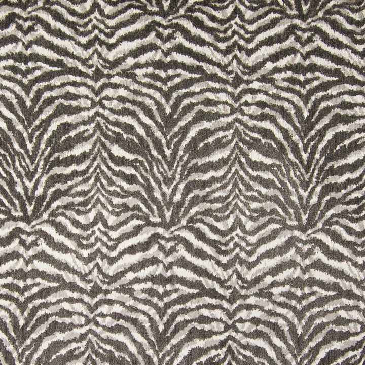 B4297 Powder by Greenhouse Designer Fabric 78% Polyester, 22% Cotton China 50,000 </p><p>Repeat: 14" H, 18.5" V 56" - Swanky Fabrics -