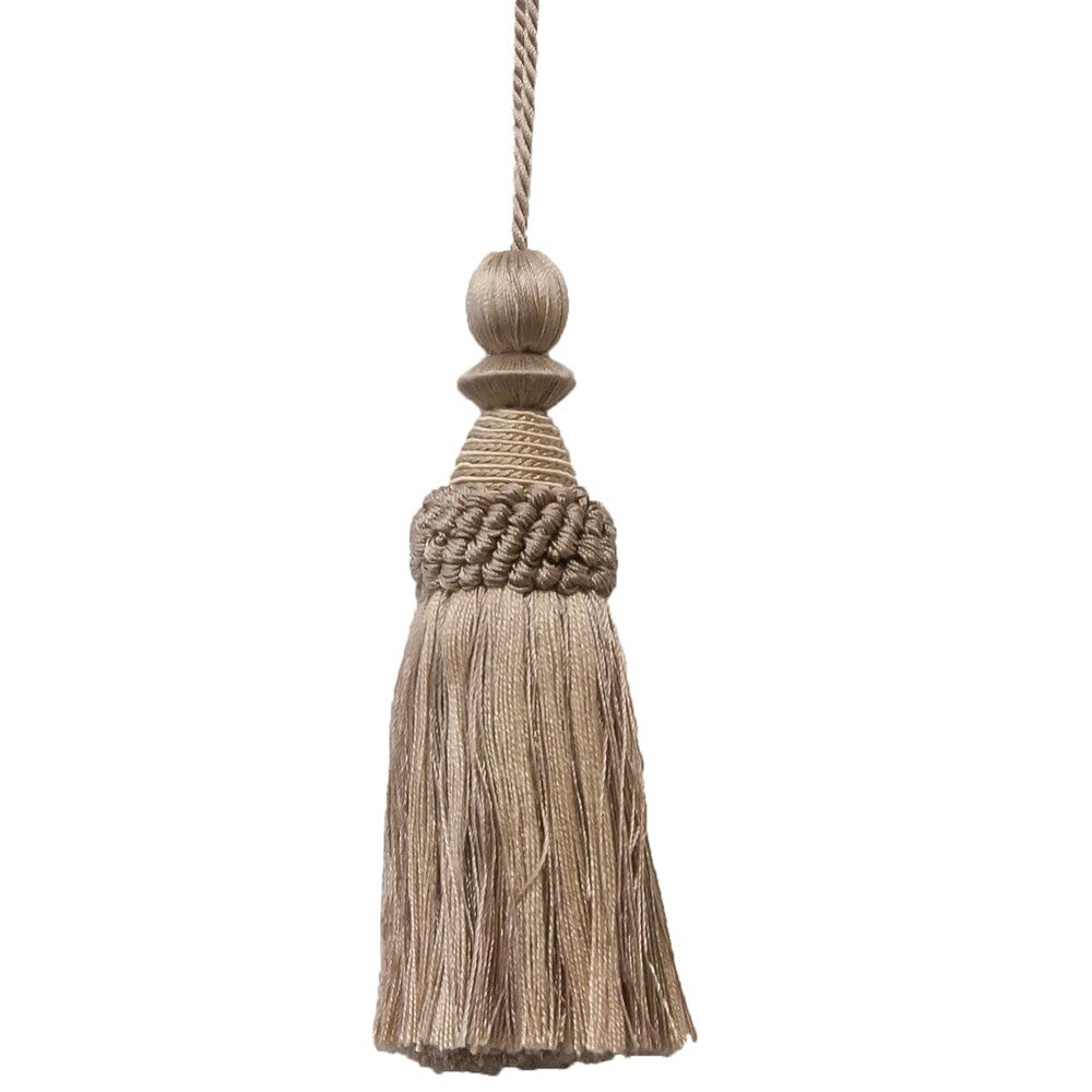 Battersea 4 Linen by Stout Trim Stout Trim Battersea 4 LinenTrim ART OF DESIGN TRIM-2 TASSEL FRINGE 100%SVI CHINA </p><p>Repeat: H: 0.000, V: 0.000 5.5 in - Fabric Carolina -