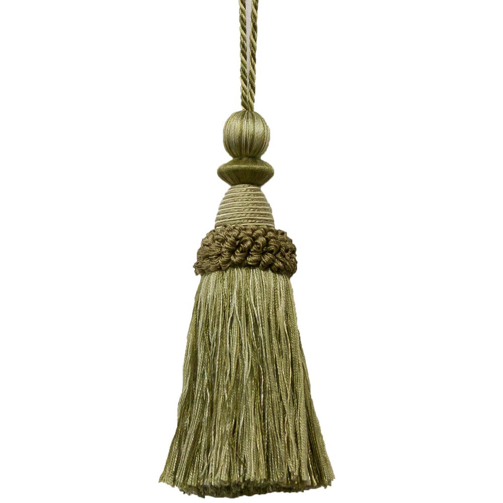 Battersea 5 Leaf by Stout Trim Stout Trim Battersea 5 LeafTrim ART OF DESIGN TRIM-2 TASSEL FRINGE 100%SVI CHINA </p><p>Repeat: H: 0.000, V: 0.000 5.5 in - Fabric Carolina -