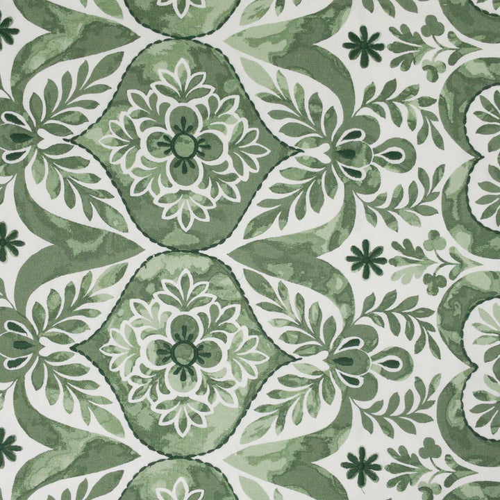 Bayrum 4 Fern by Stout Fabric Stout Fabric Bayrum 4 FernFabric RAINBOW LIBRARY PEAR/JUNGLE INDIA </p><p>Repeat: H: 7.875, V: 25.500 51 in - Fabric Carolina -