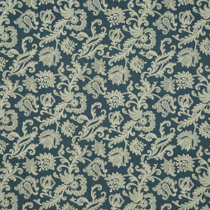 Derwent Indigo by G P & J Baker Fabric G P & J Baker Fabric Derwent IndigoFabric LANGDALE LINEN - 47%;VISCOSE - 47%;POLYESTER - 6% India </p><p>Repeat: H: 25.216, V: 14.972 50.432 - Fabric Carolina -