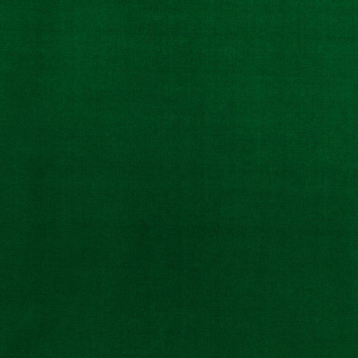 Baker House Velvet Emerald by G P & J Baker Fabric G P & J Baker Fabric Baker House Velvet EmeraldFabric BAKER HOUSE VELVET COTTON - 89%;POLYESTER - 11% Italy </p><p>Repeat: H: , V: 55.16 - Fabric Carolina -