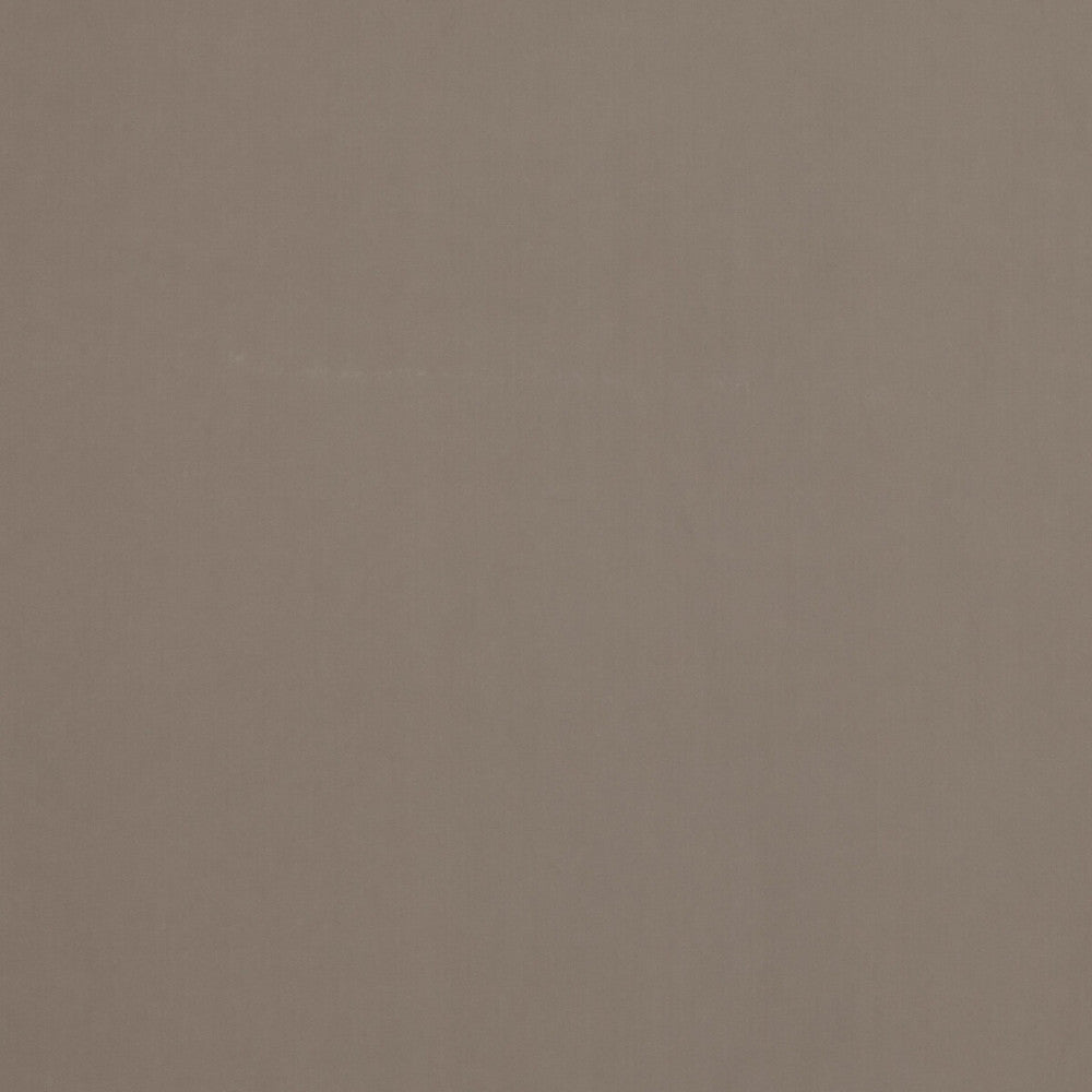 Baker House Velvet Dove by G P & J Baker Fabric G P & J Baker Fabric Baker House Velvet DoveFabric BAKER HOUSE VELVET COTTON - 89%;POLYESTER - 11% Italy </p><p>Repeat: H: , V: 55.16 - Fabric Carolina -