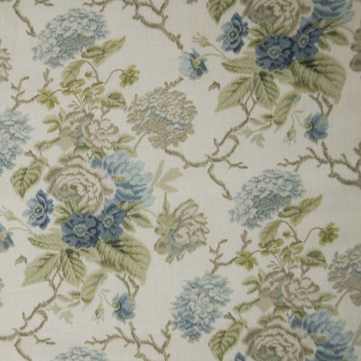 Chelverton Ii Blue/Green by Lee Jofa Fabric Lee Jofa Fabric Chelverton Ii Blue/GreenFabric BLITHFIELD LINEN - 100% Thailand </p><p>Repeat: H: 34.5, V: 30 52.75 - Fabric Carolina -