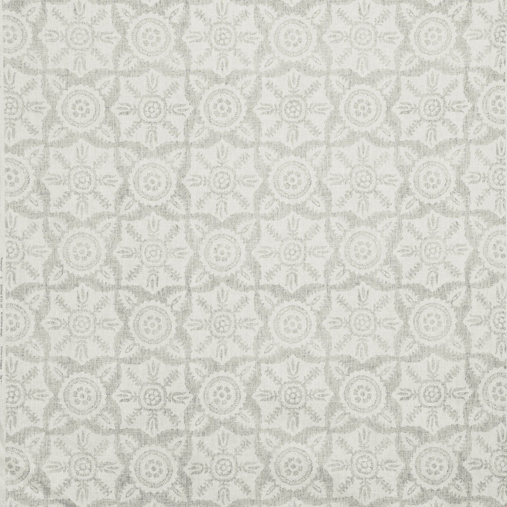 Rossmore Ii Grey by Lee Jofa Fabric Lee Jofa Fabric Rossmore Ii GreyFabric BLITHFIELD LINEN - 100% United Kingdom </p><p>Repeat: H: 15, V: 15 52.75 - Fabric Carolina -