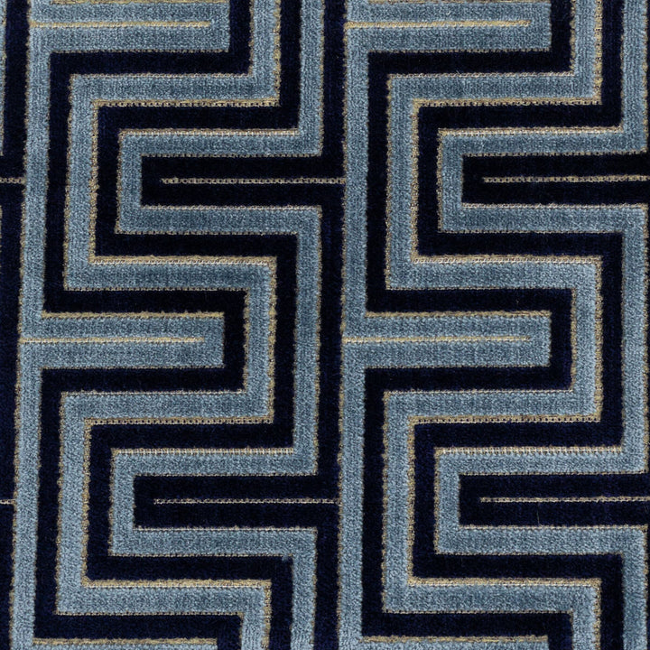 Blitz 1 Denim by Stout Designer Fabric COMFORTABLE LIVING HAZE/NAVY 51%SVI 49%POL INDIA FLAME RETARDANT-U.F.A.C. CLASS 1 WYZENBEEK 50 000 DOUBLE RUB WEAR TEST (HEAVY DUTY) Horizontal: 3.500 and Vertical: 3.500 55 in - Swanky Fabrics -