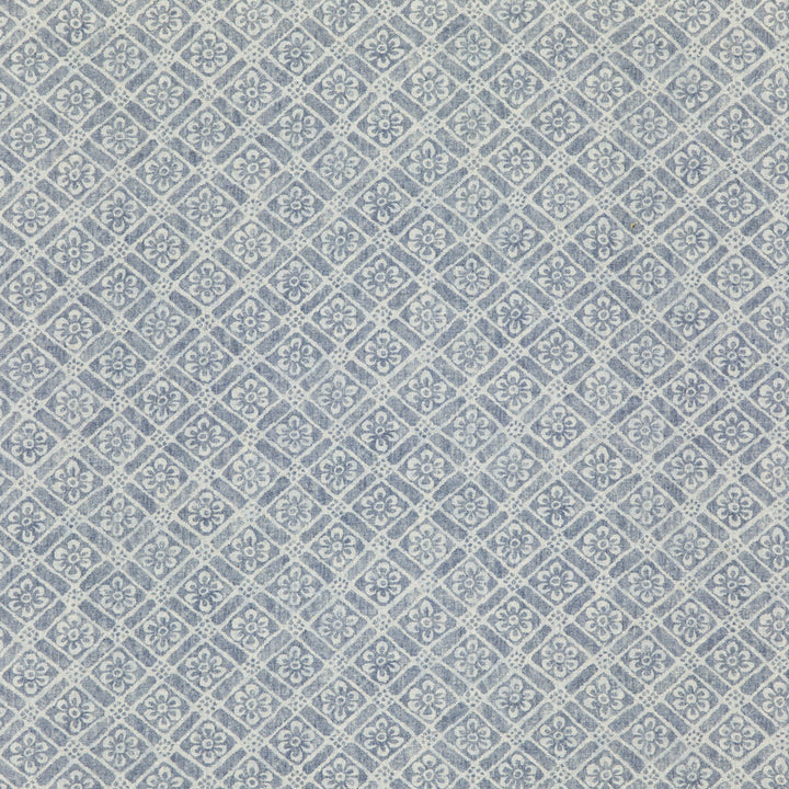 Moreton Trellis Indigo by G P & J Baker Designer Fabric SIGNATURE PRINTS LINEN - 100% Thailand Horizontal: 7.486 and Vertical: 9.85 52.796 - Swanky Fabrics -